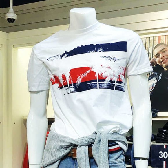 Tommy Hilfiger 78J3225 110 Tee T shirt NWT - Picture 2 of 9